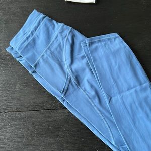 SOLD - EUC Zyia Drawstring Luxe size 2